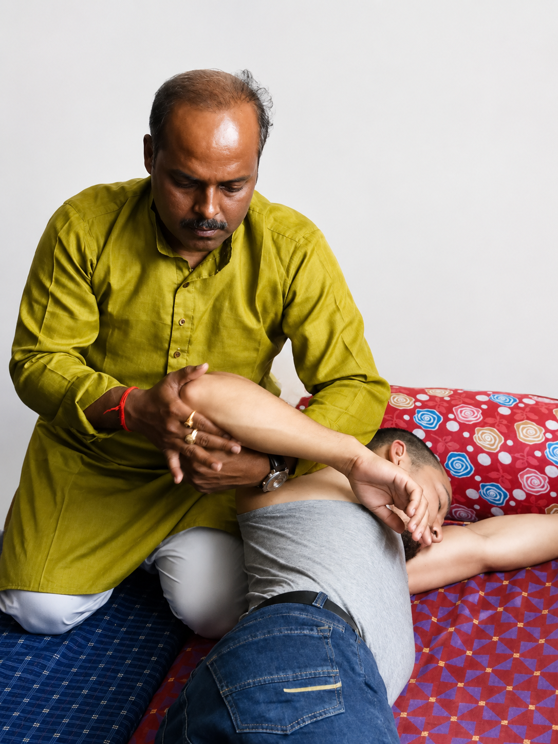 Student practicing back massage technique